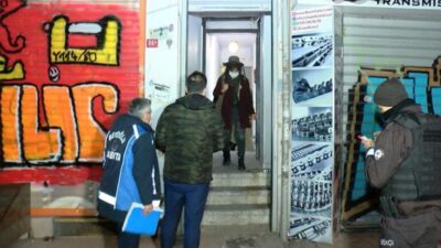 Yasak olmasına rağmen… Eğlence mekanına baskın