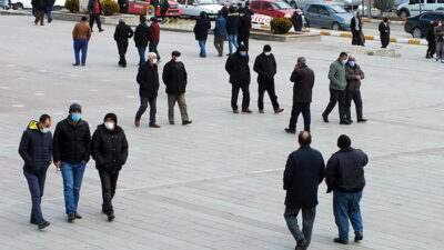 Vali uyardı! ‘Hafta sonu sokağa çıkma yasağı…’