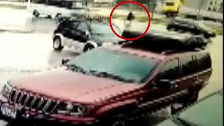 Korkunç kaza! Havaya fırladı, metrelerce sürüklendi