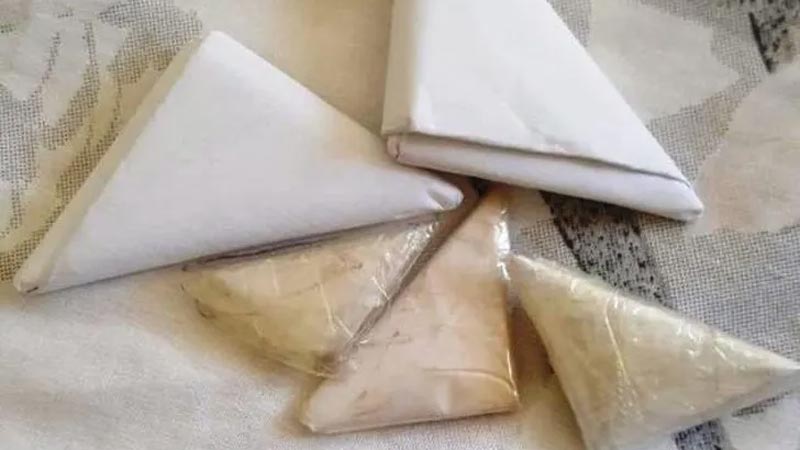 Akılalmaz olay! Şimdi de ‘koronavirüs muskası’ türedi