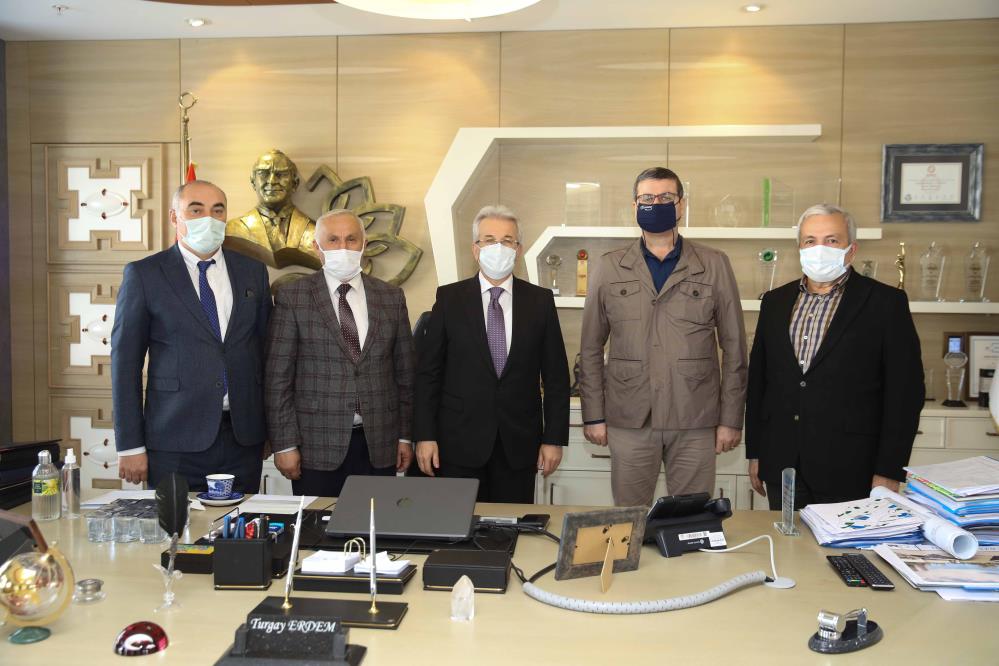 Artvin Ardanuç’tan Başkan Erdem’e tablet teşekkürü