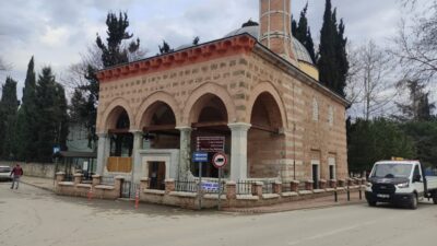 Bursa’da camiyi soyan hırsız her gün karakola gidip imza atacak