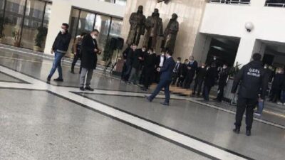 Bakırköy’de adliyenin 7’nci katından atlayan mübaşir hayatını kaybetti, Başsavcılık açıklama yaptı