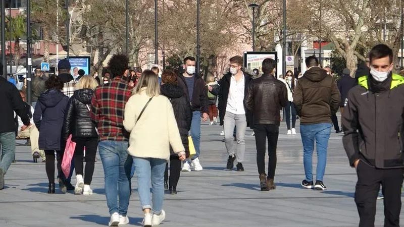 Kafe ve restoranlar açılmıştı… 50 il için uyarı… Kafe ve restoranlar açılmıştı… 50 il için uyarı…