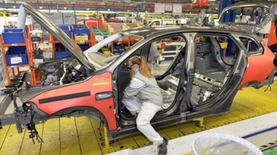 Otomotivde flaş gelişme! TOFAŞ da üretime ara veriyor