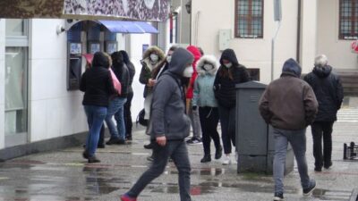 Vali ‘Vaka sayısı yüksek’ deyip uyardı: Cumartesi dışarı çıkmayalım