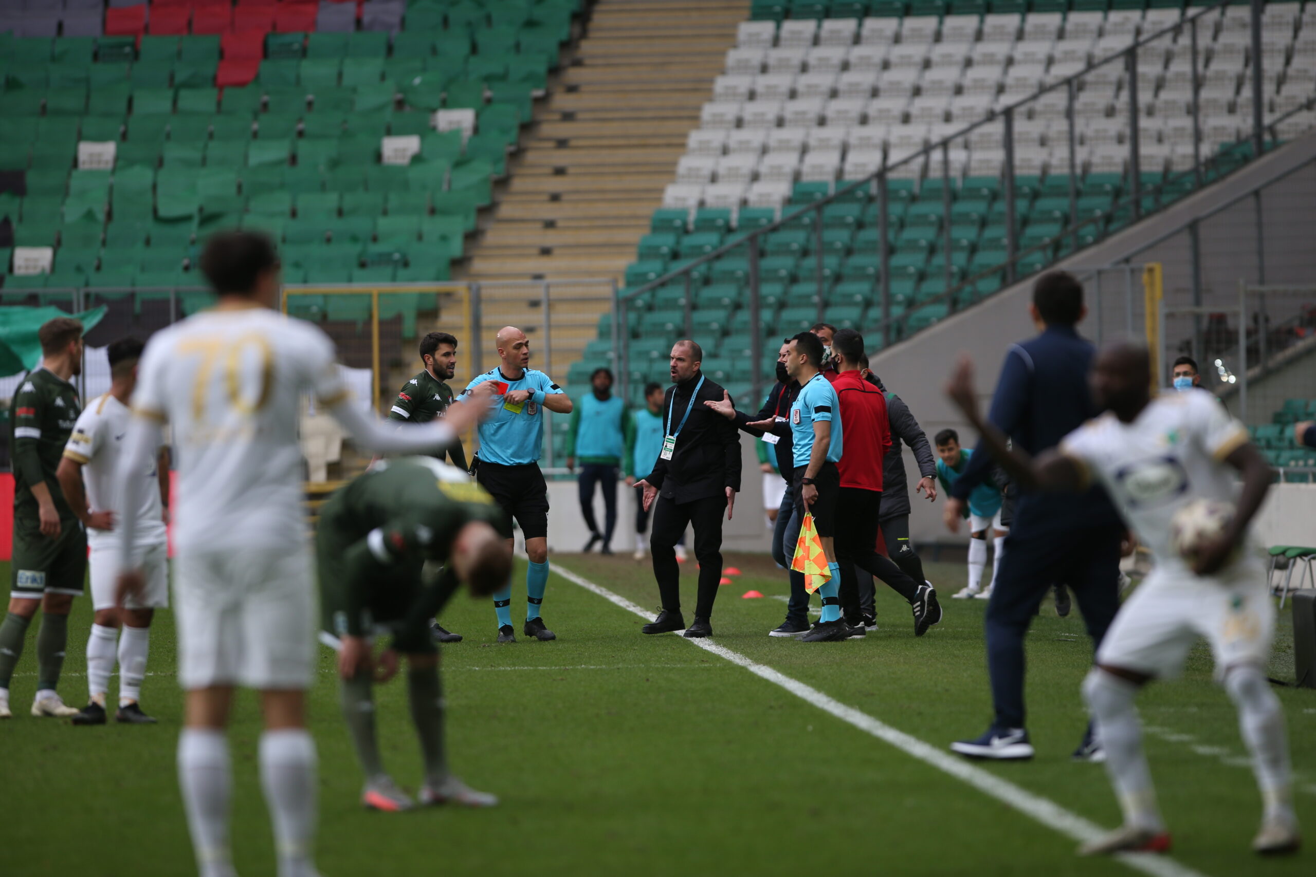 Bursaspor’a ağır yara vermişti! MHK’den flaş Yiğit Arslan kararı?