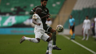 Bursaspor’da Bolu maçı öncesi büyük kriz!