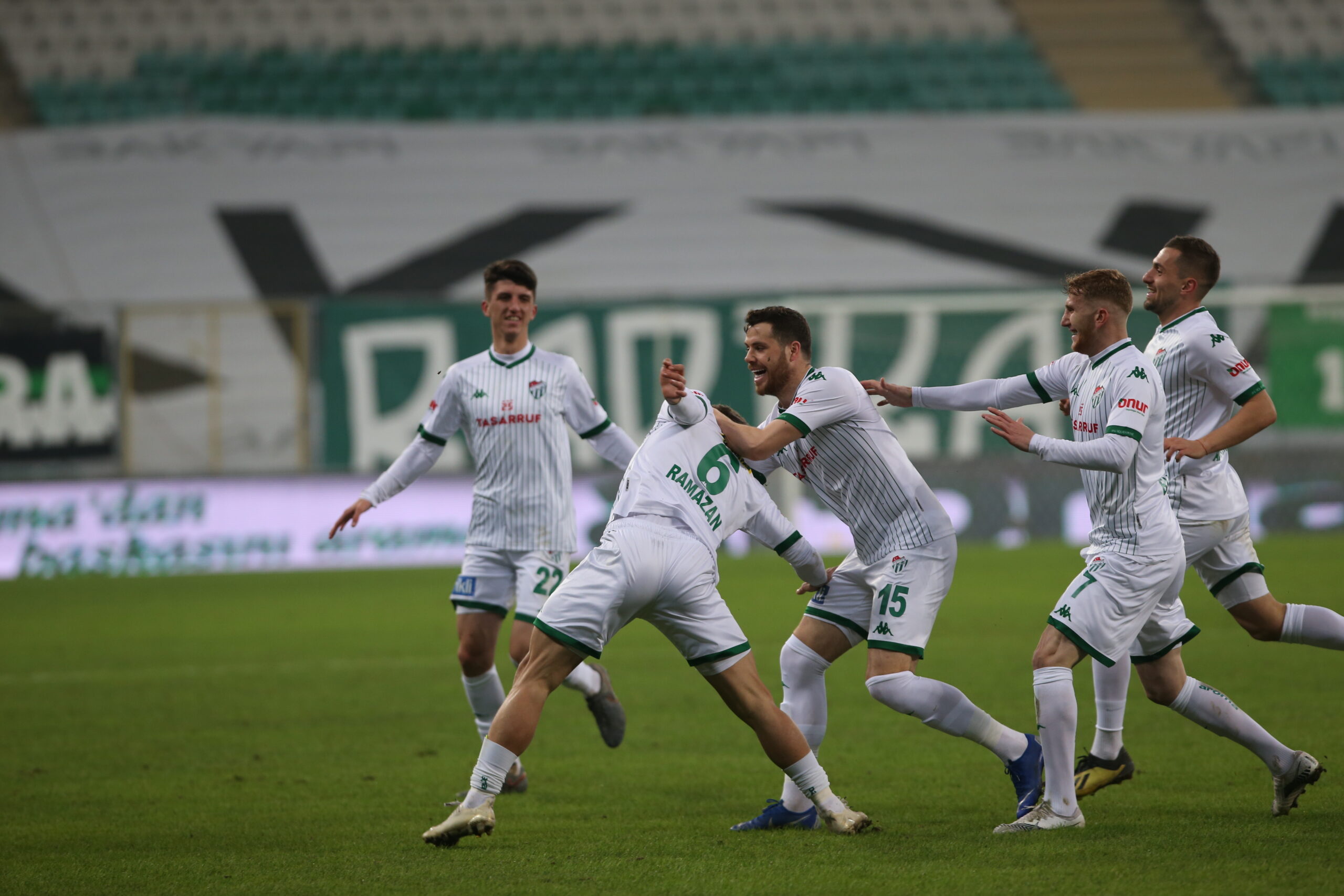 Ali Akman bile durduramadı! Bursaspor 3’e katladı!