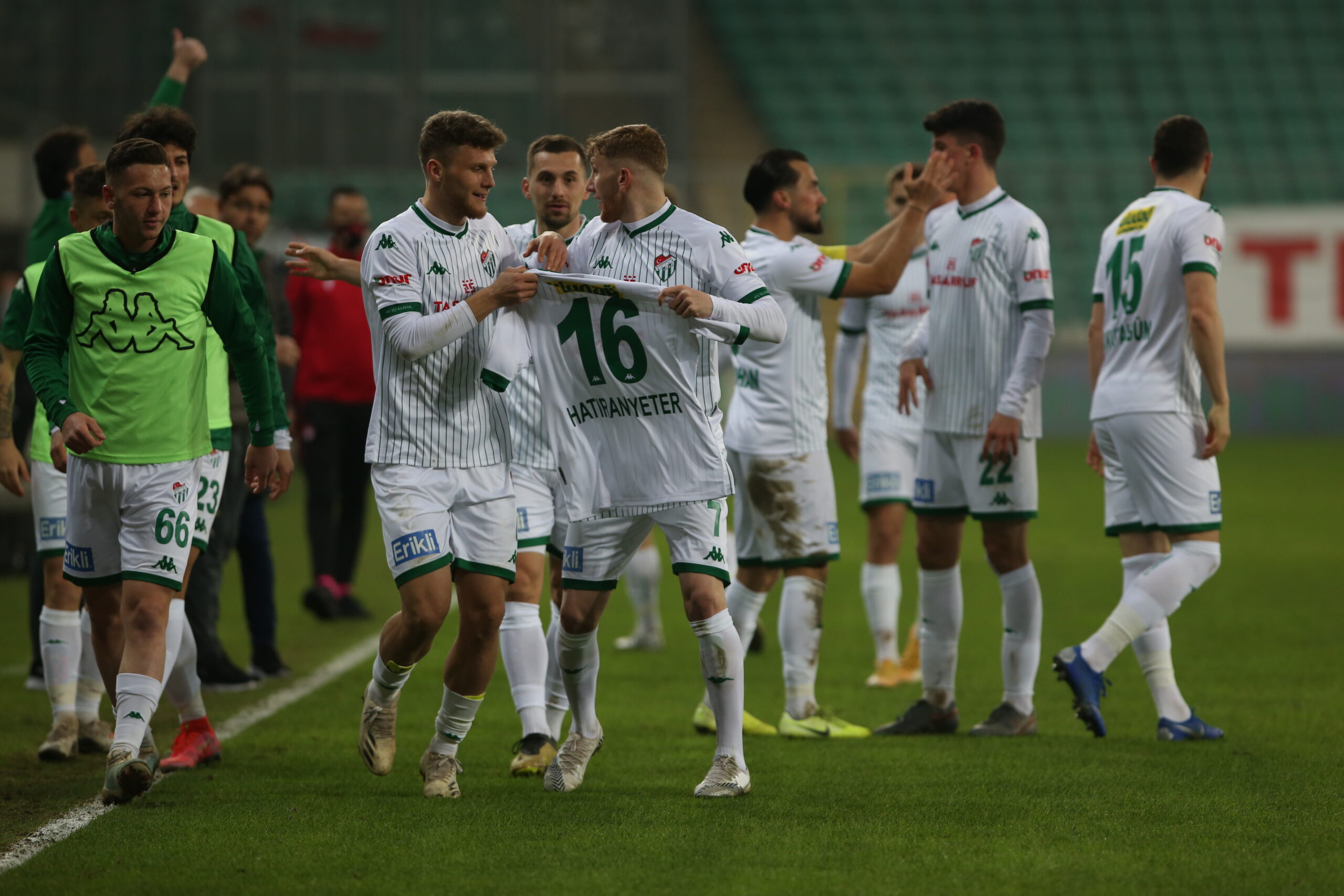 Bursaspor ayağa kalktı! Umut veren skor…