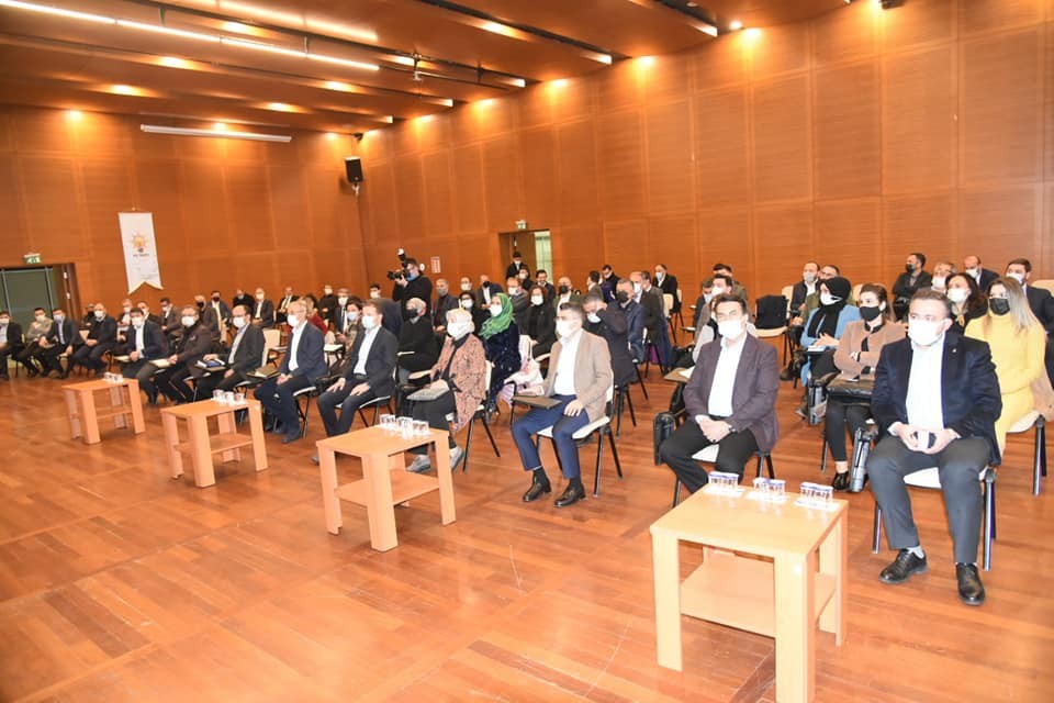 AK Parti Bursa teşkilatları tarihe güne hazır