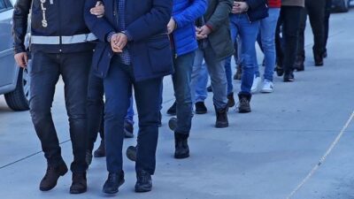 Uyuşturucu satıcılarına dev operasyon: 200 sokak satıcısı yakalandı