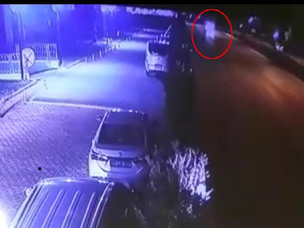 Bursa’da bisikletli gence minibüs çarptı: 1 ağır yaralı Bursa’da bisikletli gence minibüs çarptı: 1 ağır yaralı