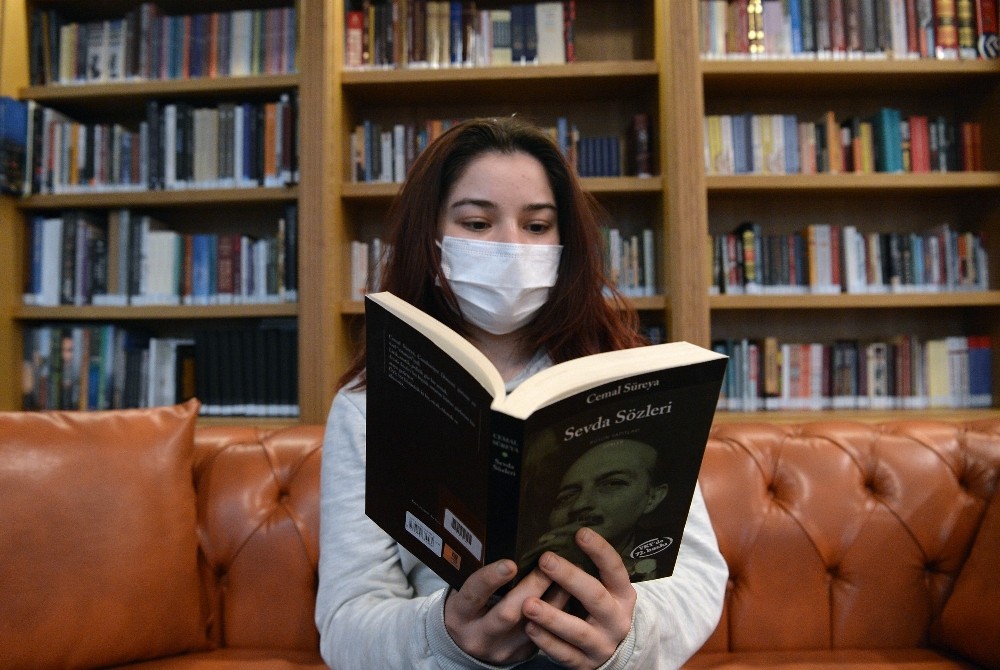 Halk kütüphanesi yapım işi…