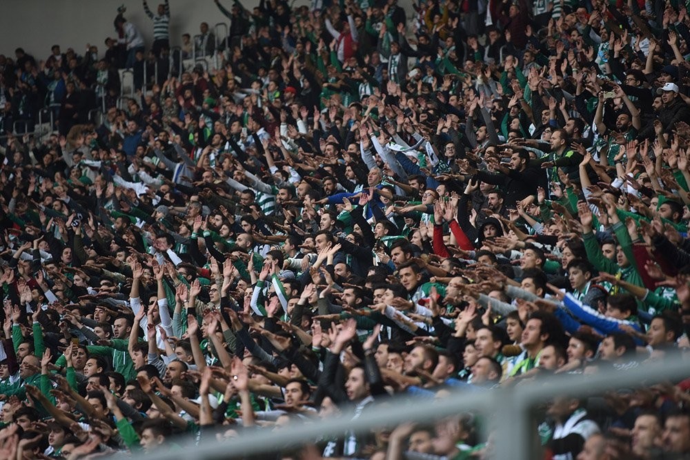 Bursaspor taraftarı 2 bin 581 adet hatıra kombine kart aldı
