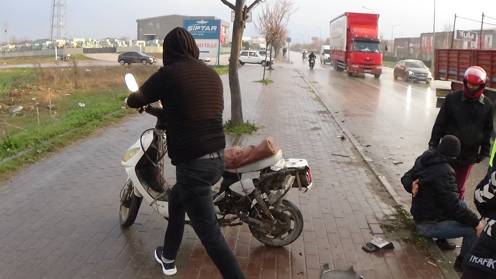 Bursa’da korkunç kaza! Çarpıp metrelerce sürükledi