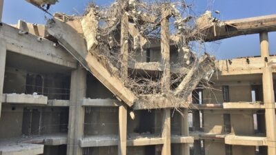 Çekirge Teras yıkımlarla şekilleniyor