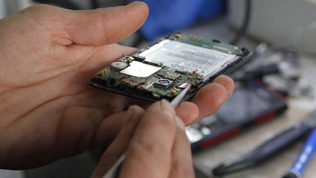 İkinci el cep telefonunda yeni dönem! Zorunlu hale getirildi