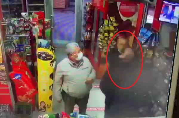 Bursa’da markette dehşet