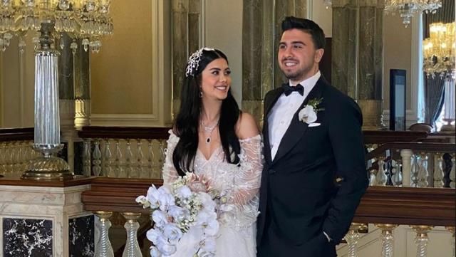 Fenerbahçe'nin ve Milli Takım'ın yıldızı Ozan Tufan, Rojhin Haspolat ile