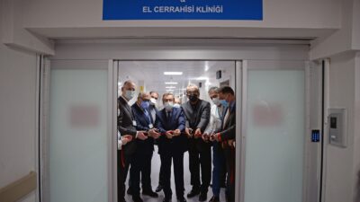 Üniversite Hastanesi’nin klinikleri yenilenen yüzleriyle hizmete devam ediyor