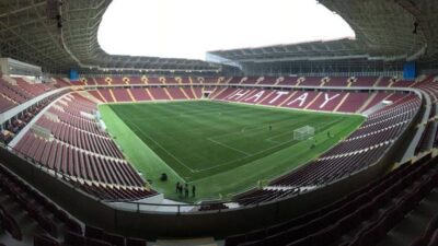 Hatayspor ile Fenerbahçe arasında Cumartesi günü oynanması beklenen özel maç