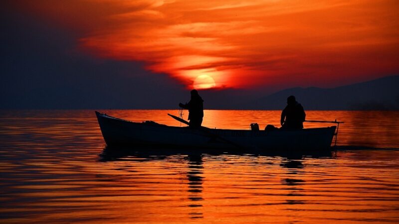 İznik Gölü’nde, yılda iki kez tekrarlanan bir doğa olayı yaşanacak.