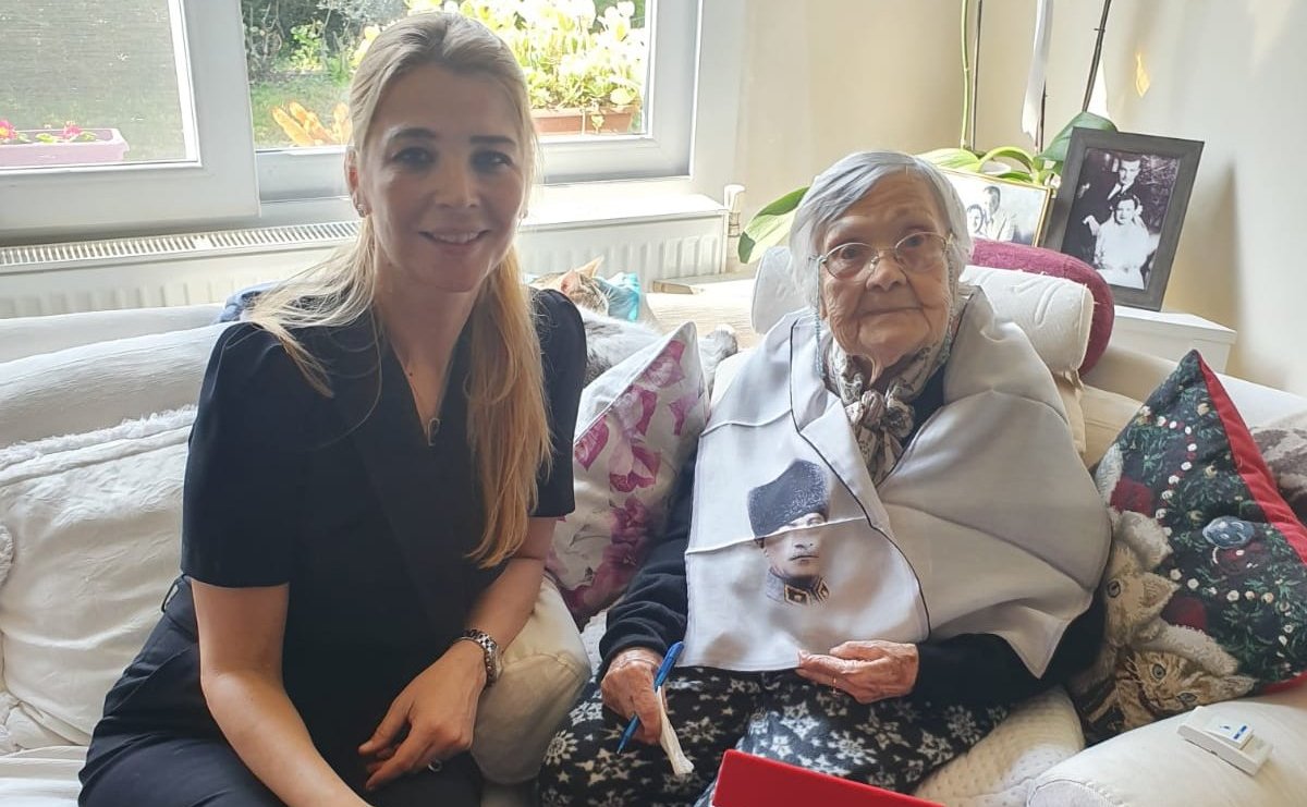 ‘Yüzyılın Cumhuriyet Kadını’ Bursa’dan! 108 yaşında büyük onur…