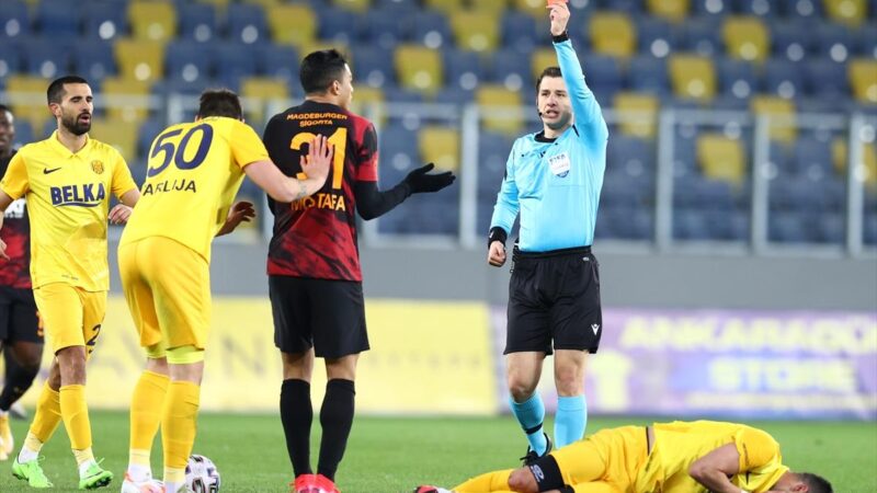 Türkiye Futbol Federasyonu (TFF) Profesyonel Futbol Disiplin Kurulu (PFDK), Galatasaray