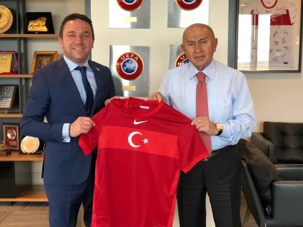 Bursaspor’daki elektrik krizi nasıl çözüldü? Bursaspor’daki elektrik krizi nasıl çözüldü?