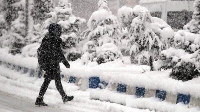 Peş peşe uyarılar! Yoğun kar geliyor