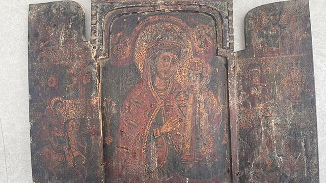 Durdurulan araçta ‘Meryem Ana’ figürlü tablo ele geçirildi