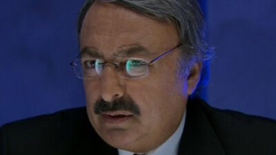 Usta oyuncu hayatını kaybetti