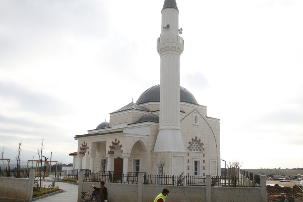 Orhangazi’de 4. etap TOKİ konutlarının teslimi başladı Orhangazi’de 4. etap TOKİ konutlarının teslimi başladı