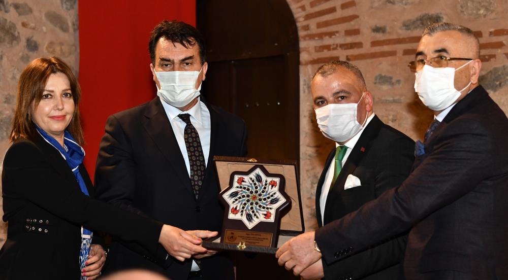 Osmangazili muhtarlar seçimini yaptı! İşte yeni başkan…