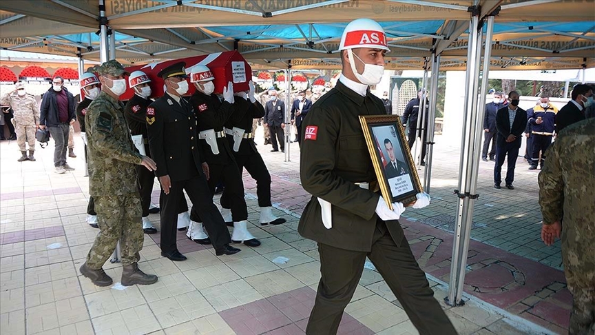 Bitlis şehitlerine veda