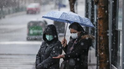 Başkent’te kar yağışı etkili oluyor