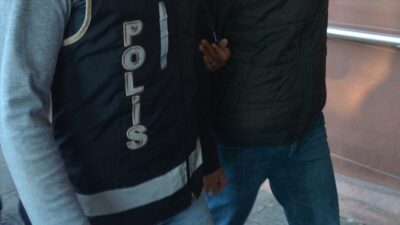 HDP’li belediye başkanı ve şoförü gözaltına alındı