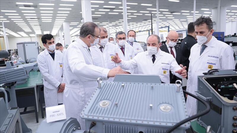 Sanayi ve Teknoloji Bakanı Mustafa Varank, ASELSAN'ın geliştirdiği CATS sisteminin
