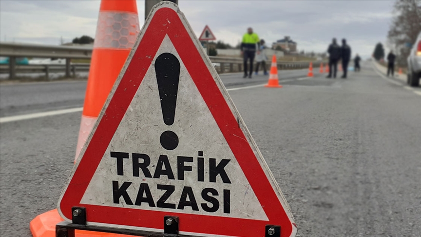 Feci kaza: 3 ölü, 8 yaralı