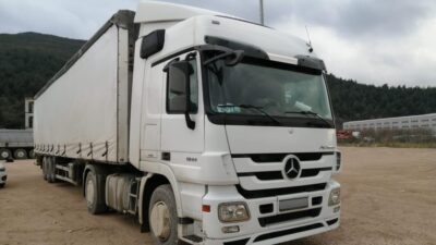 Bursa’da şüpheli tır! İçinden çıkanlar şok etti…