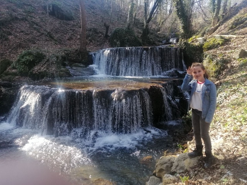 Bursa’daki bu şelale görenleri hayran bırakıyor Bursa’daki bu şelale görenleri hayran bırakıyor