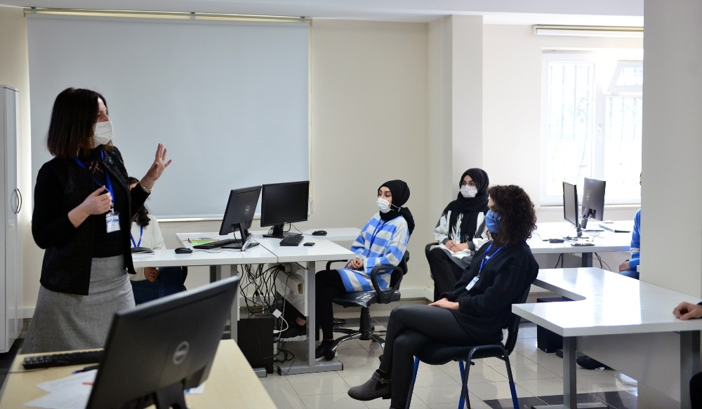 Yıldırımlı gençlerden 5 sosyal meseleye 5 çözüm