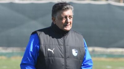 Süper Lig ekibi Büyükşehir Belediye Erzurumspor, yabancı futbolcuları Darri, El
