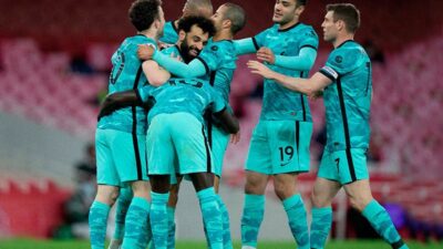 İngiltere Premier Lig ekibi Liverpool forması giyen milli futbolcu Ozan