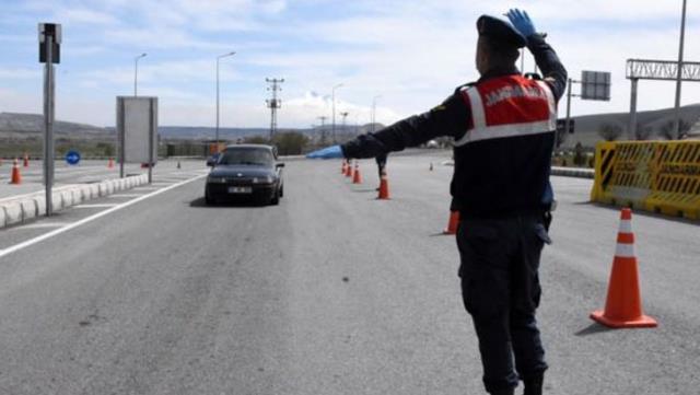 17 günlük tam kapanmayı duyan bilet almaya koştu, sistemler kilitlendi
