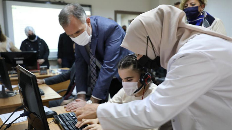 Engeller İnegöl Belediyesiyle aşılıyor Engeller İnegöl Belediyesiyle aşılıyor