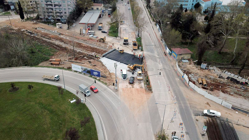 Büyükşehir’e durmak yasak