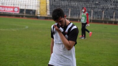 Misli.com 3'üncü Lig 1'inci Grup'ta evinde Çankaya Futbol Kulübü'ne 2