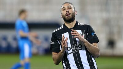 BB Erzurumspor maçında sakatlanan Cenk Tosun ameliyat oluyor. Milli futbolcunun